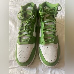 Nike Green and White High-Top Sneakers